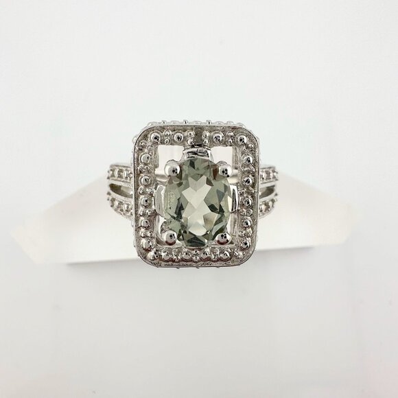 Beautiful Natural Light Green Amethyst Ring with small Diamond - Sterling Silver - Picture 8 of 14